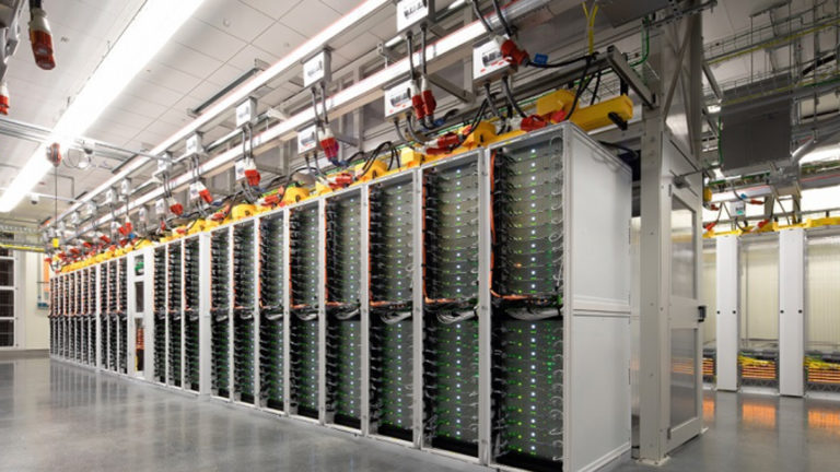 Come è fatto un data center? Ecco la visita virtuale proposta da Microsoft