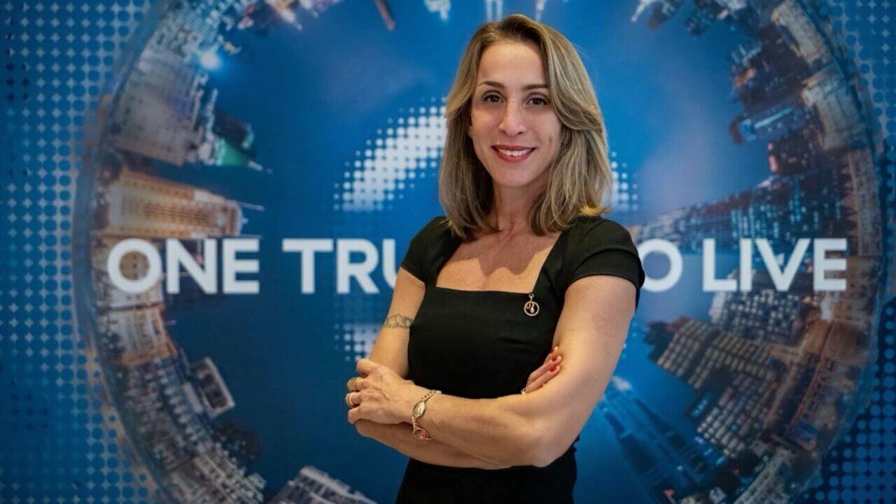 Elena Accardi 1920×1080