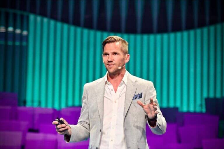 Jake Moore Global Security Advisor di ESET cyber readiness